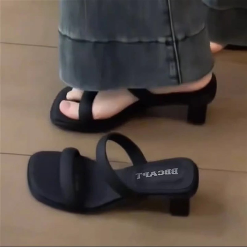 田九九的好物法式凉鞋气质一字拖女2025夏季粗跟高级感凉跟鞋拖鞋