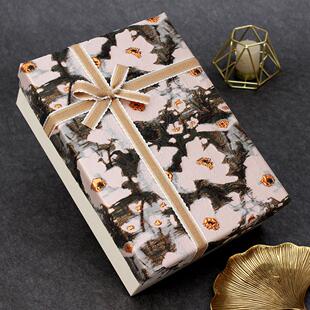 织物母亲礼盒花礼盒大包装盒生日高端礼盒女孩空盒子