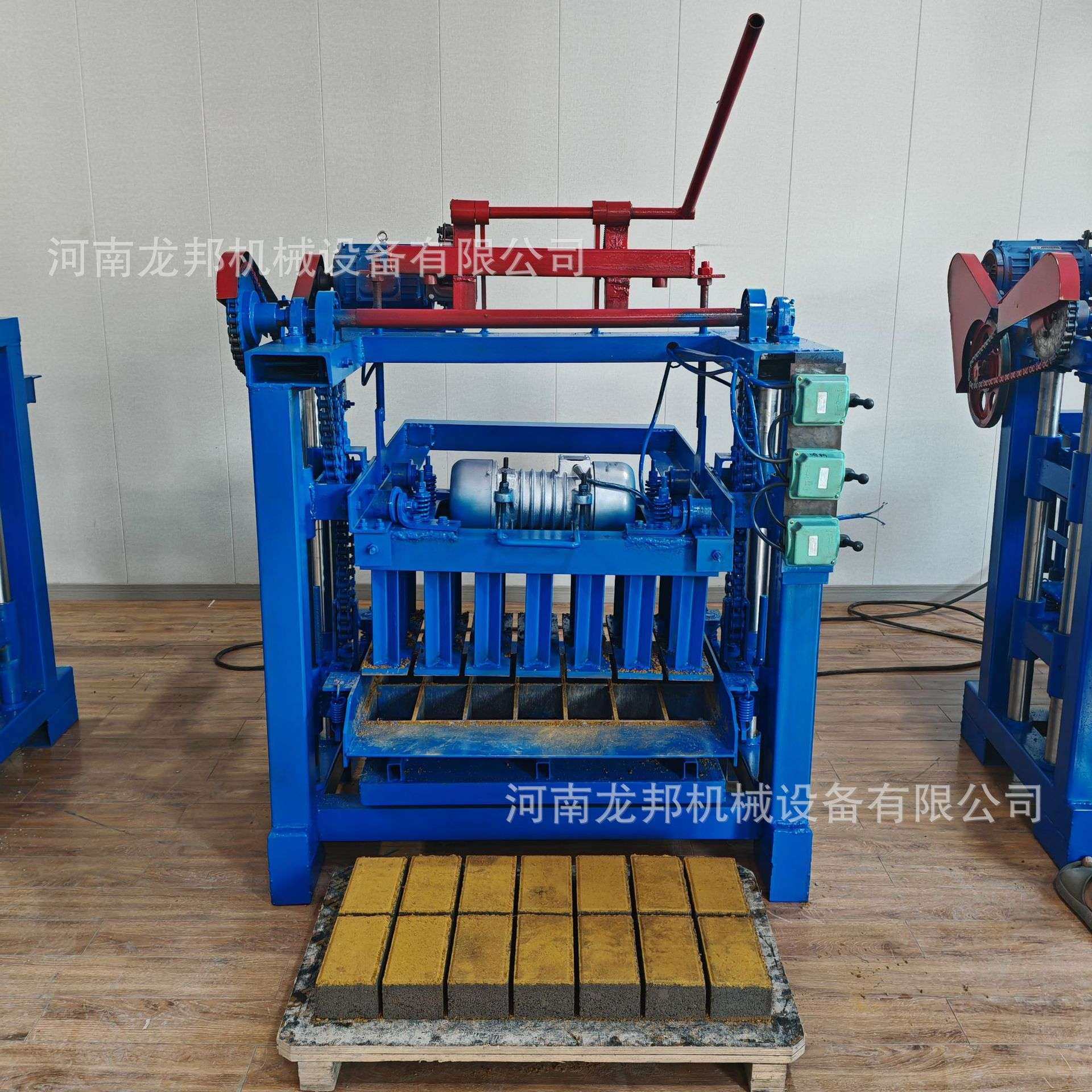 龙邦机械 小型砖厂制砖机设备 免烧制砖机配件模具 混凝土制砖机,机械设备,其他机械设备,淘宝优惠券,粉丝福利购,淘宝优惠卷