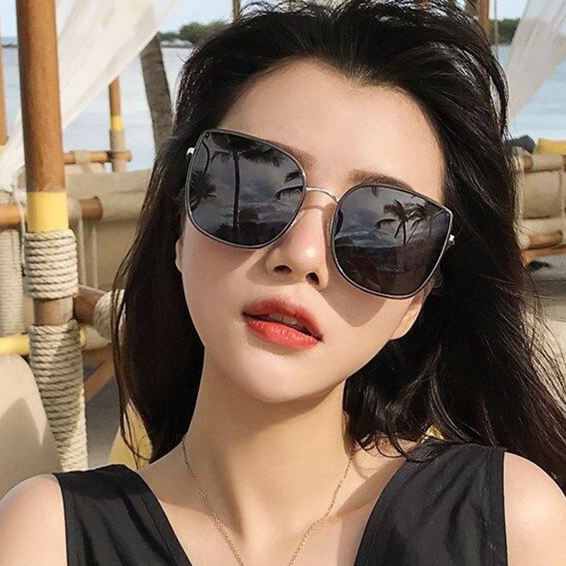 高级墨镜女网红韩版圆脸显瘦金属边框太阳镜明星同款超火ins眼镜