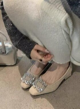 法式晚晚风气质单鞋女浅口20x25新款鞋子黑色水钻粗跟低跟时尚瓢