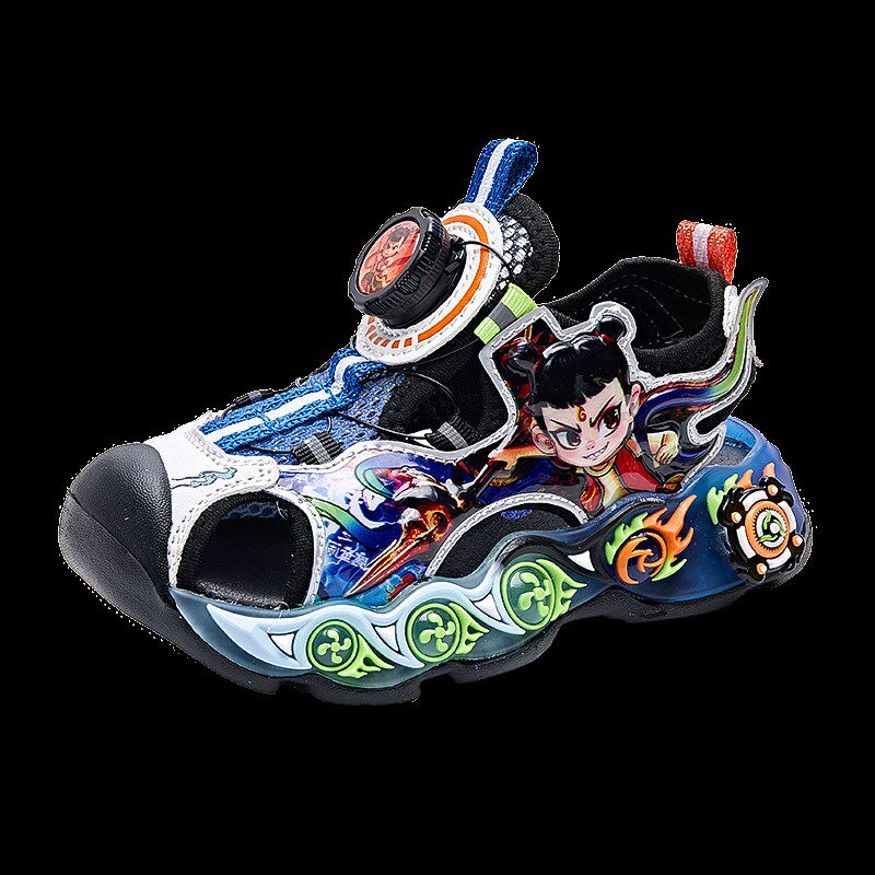 包头哪吒凉鞋发光男孩3岁闪灯凉童5男宝软底亮灯鞋轻便男童发光鞋