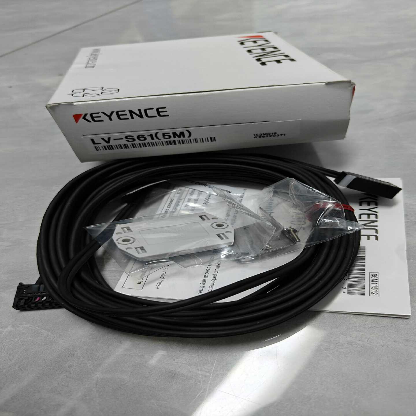 LV-S61(5M)，LV-NH100(5M)基恩士全新原装--议价商品