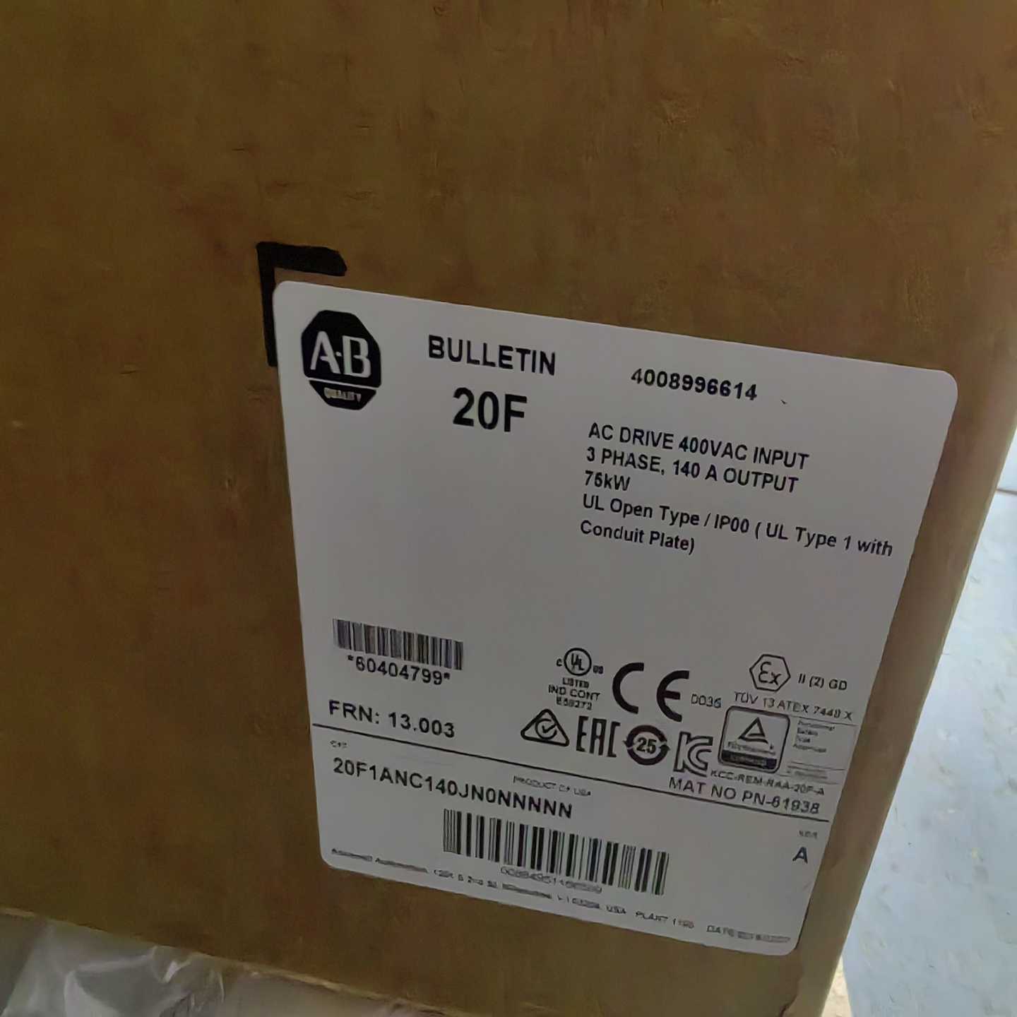 议价全新未用的罗韦尔变频器，201140J