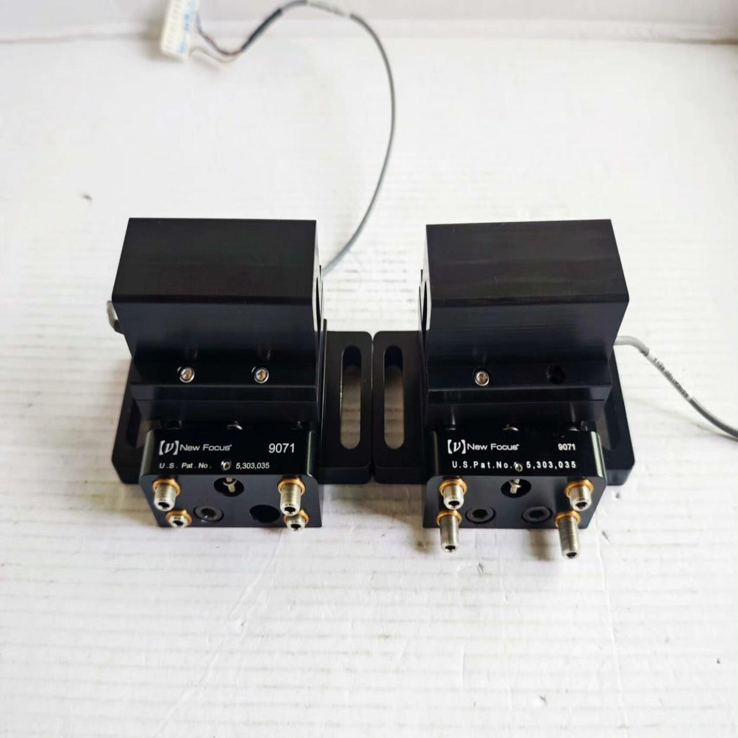 【请询价】Newport NewFocus四轴设备对准位移台 9071