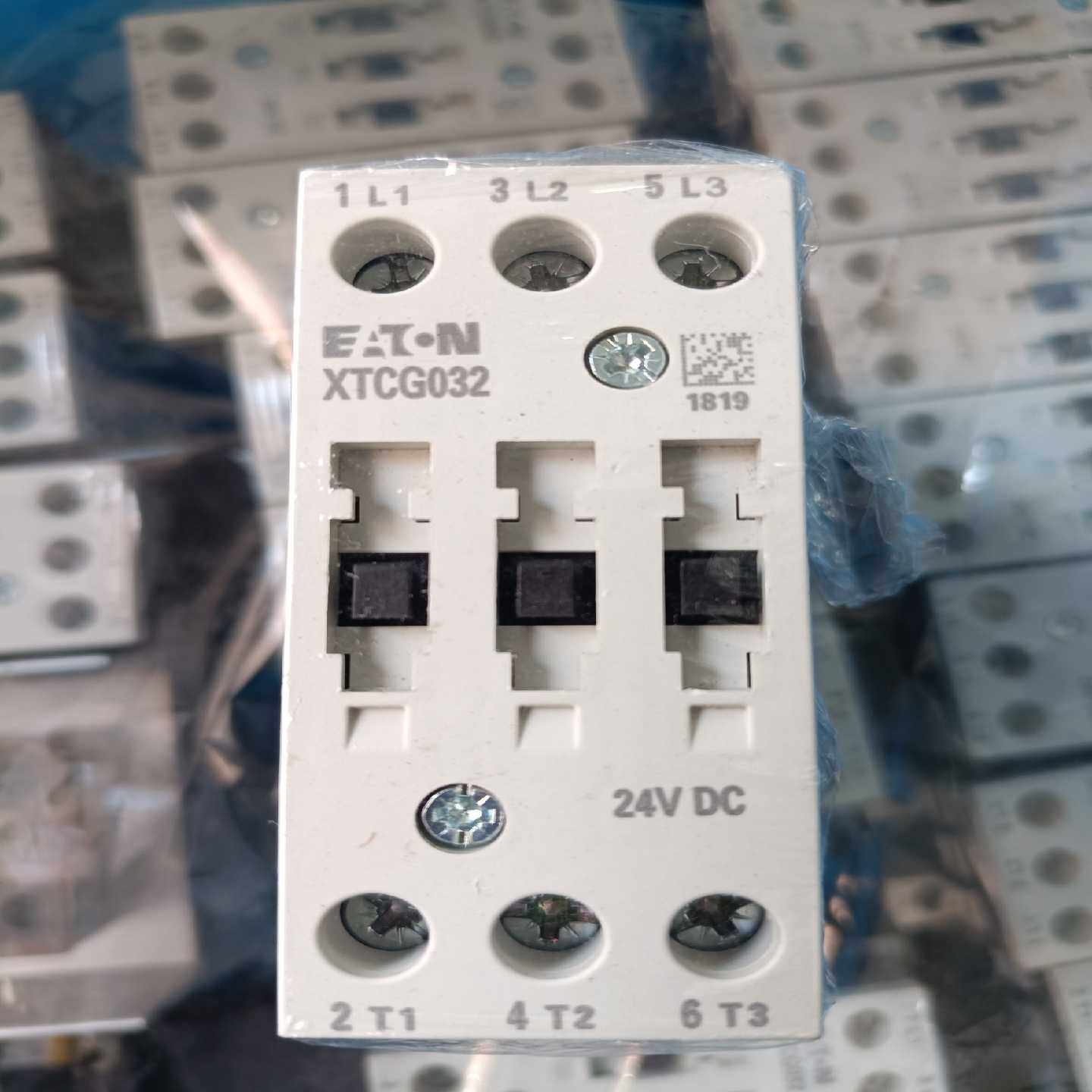 伊顿XTCG025,32A，XTCG032,60A直流接触