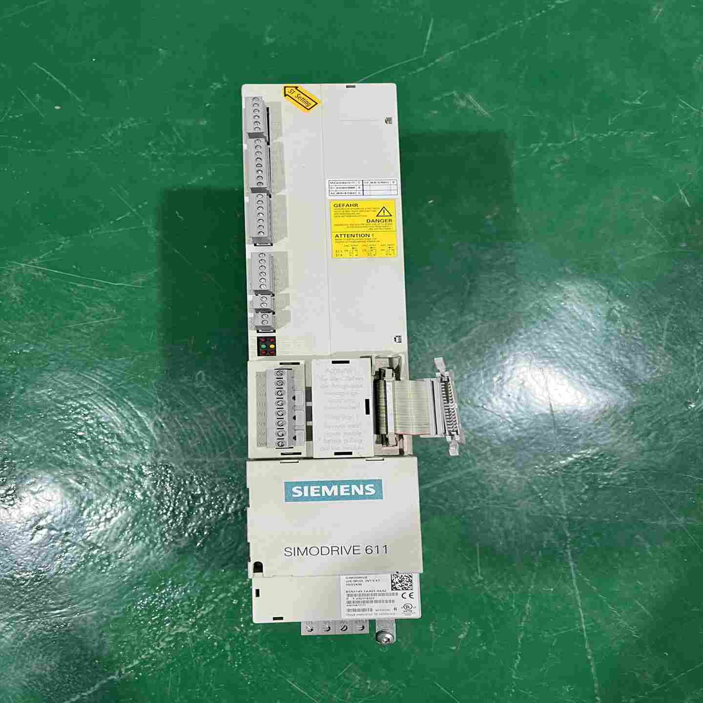 伺服驱动器 6SN1145-1AA01-0AA2~询价