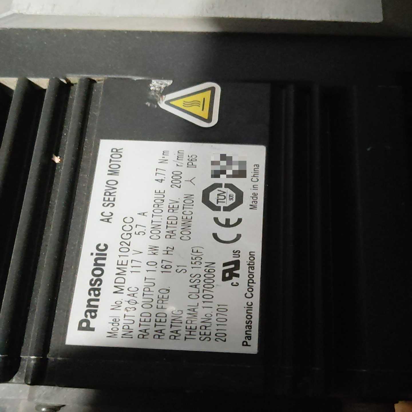 松下伺服电机MDME102GCC，117V三相输入，1.0K--议价商品