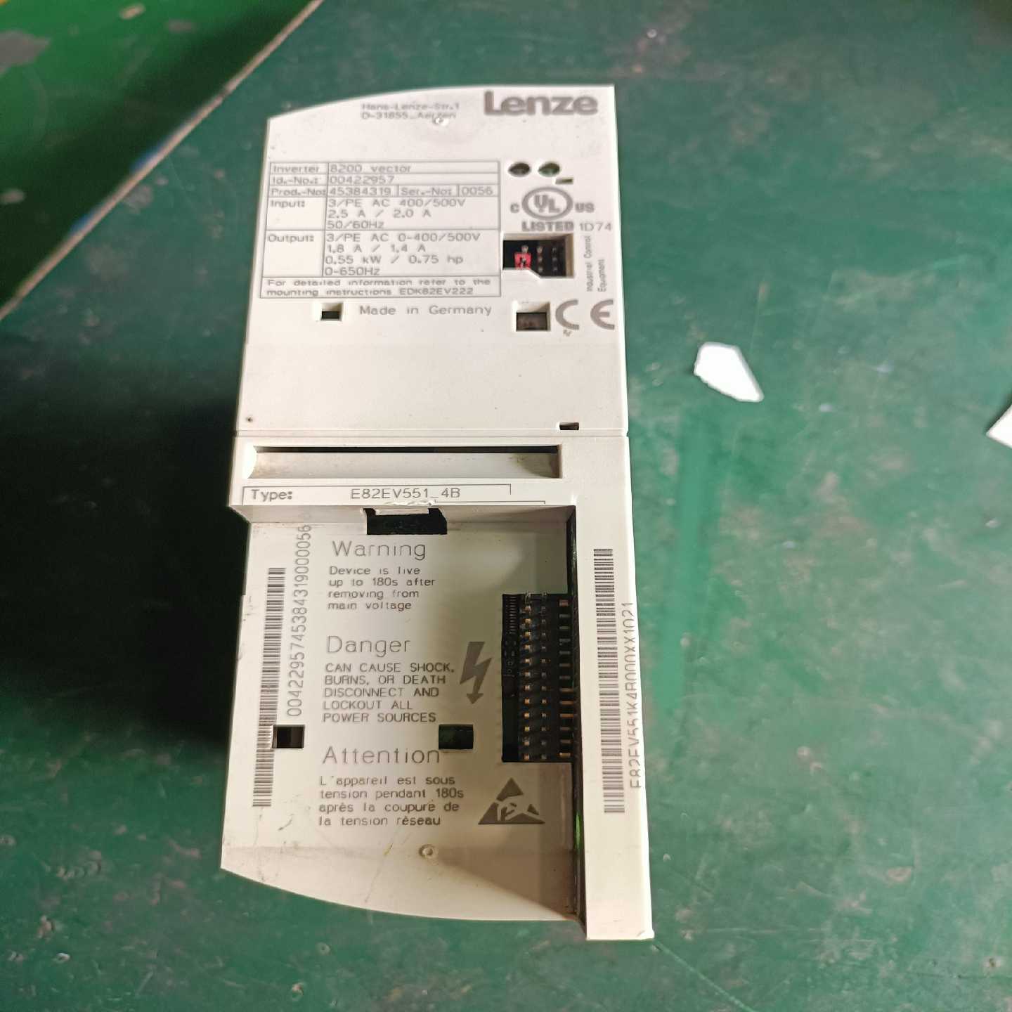 变频器E82EV551-4CE82EV551-4B原装