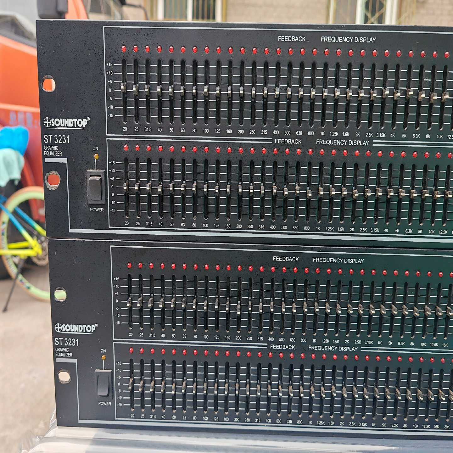 议价原装正常使用的99新声霸均衡器两台，C300元一台维修/现货