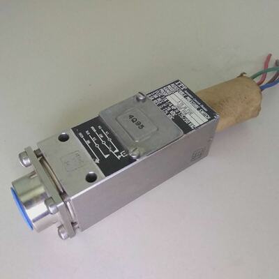 ITT Aerospace Regolabile Interruttore Pressione 122P8S34 Gam