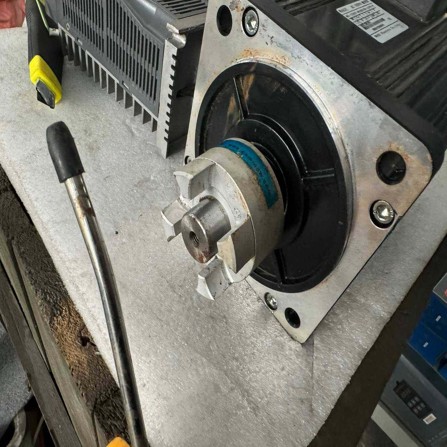 台达VFD-Cx，C2000系列，VFD055C43A变频器--议价商品