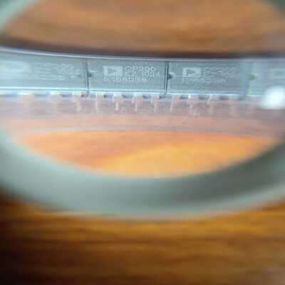 出售一批全新原装OP200、OP400芯片，批次E16823--议价商品