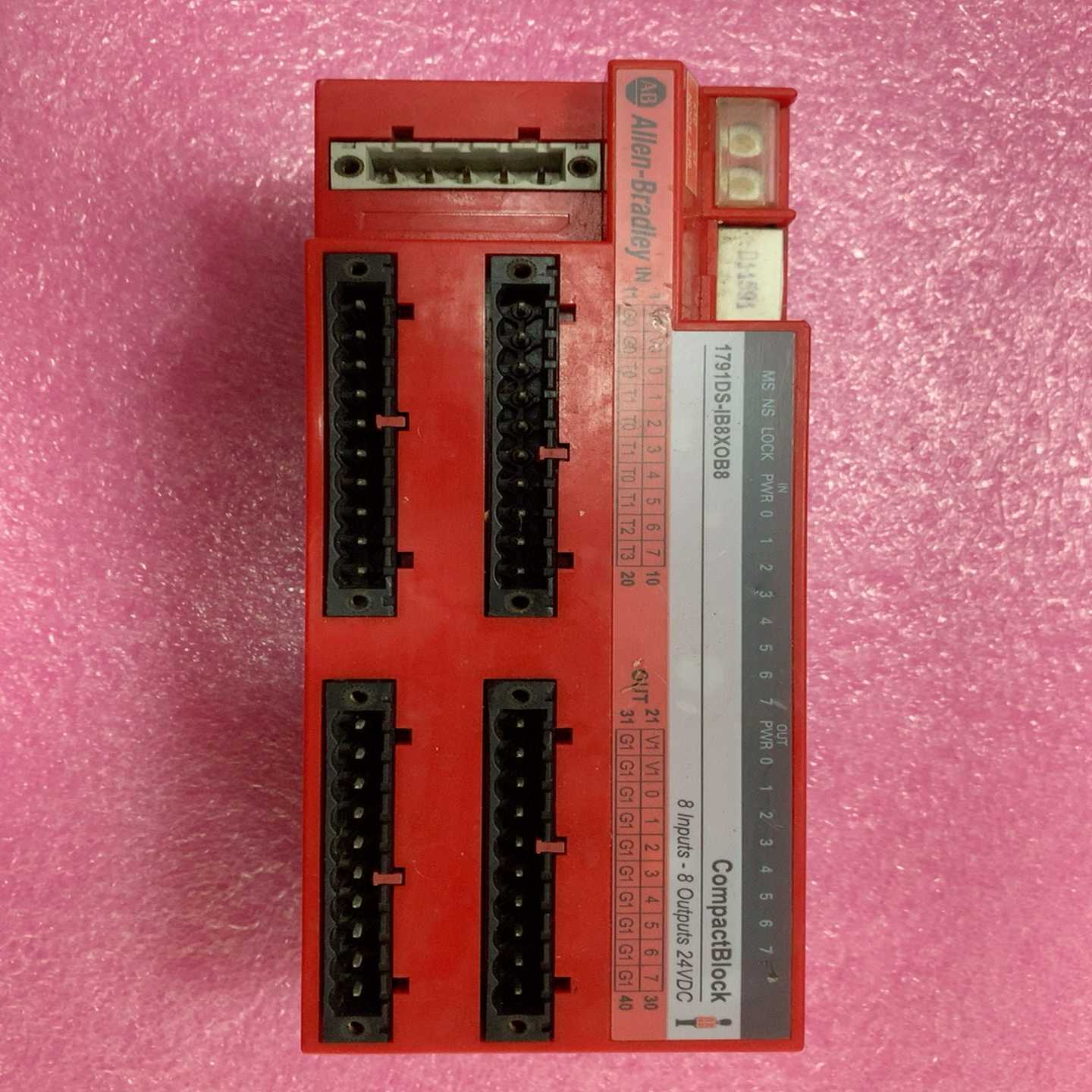 1791DS-IB8XOB8  AB罗克韦尔PLC模块（佳毅工控）