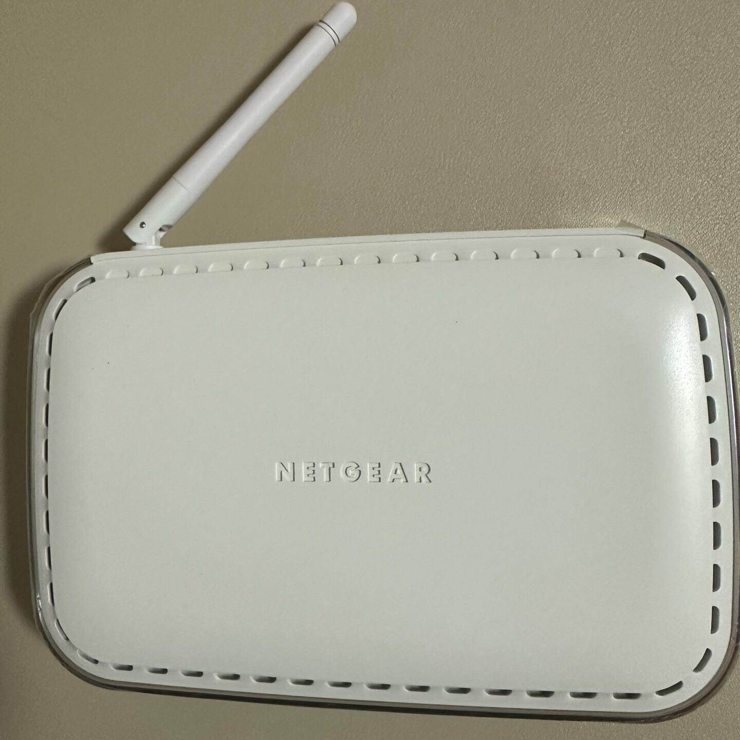 全新Netgear WGR614无线路由器，美国网件原装，未 拆封，带包装