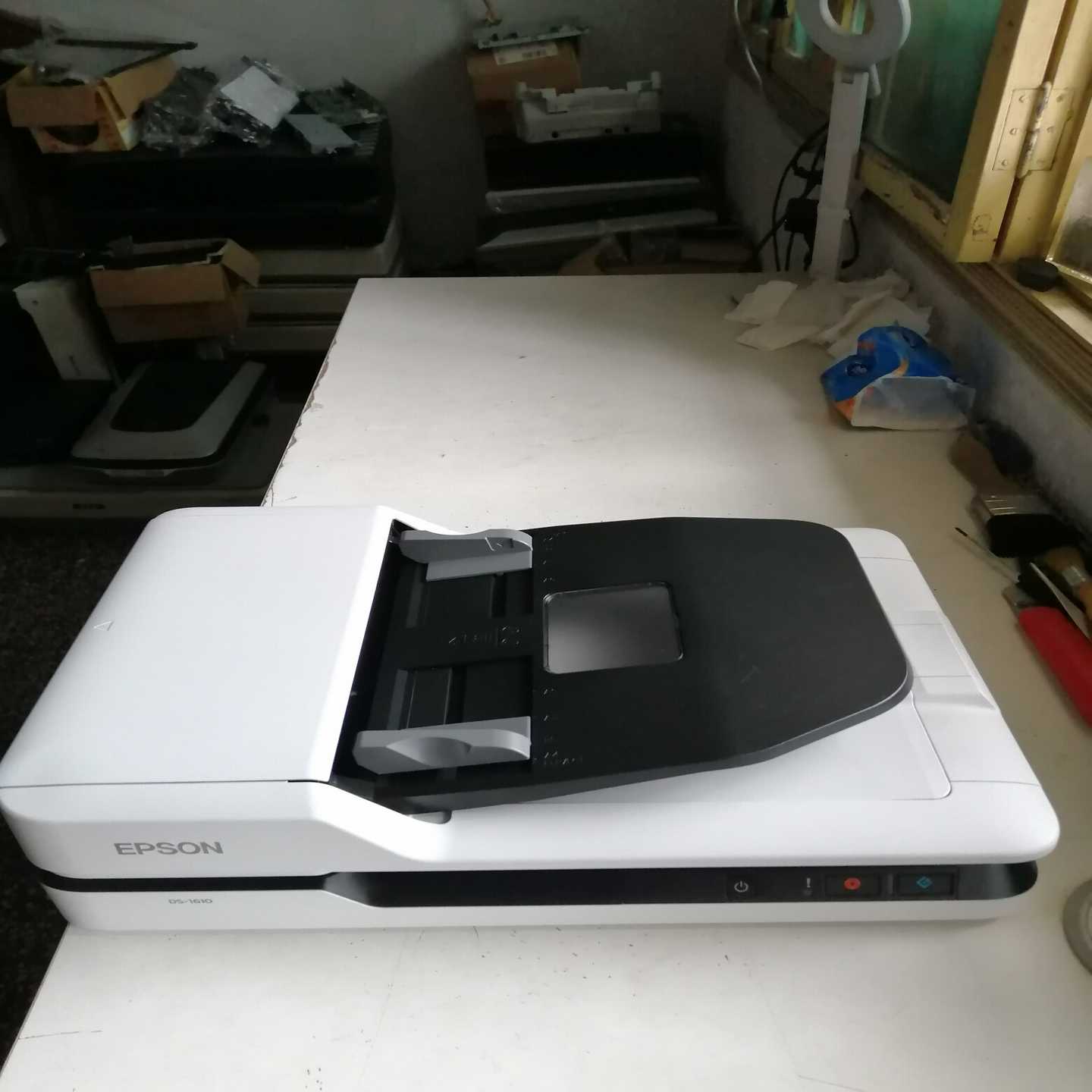 爱普生DS-1610扫描仪。已试效果全好均匀清晰,功能正常,--议价