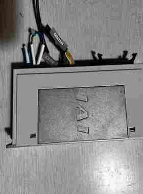 台达变频器200WVFD002L21A，成色如图，功能询价