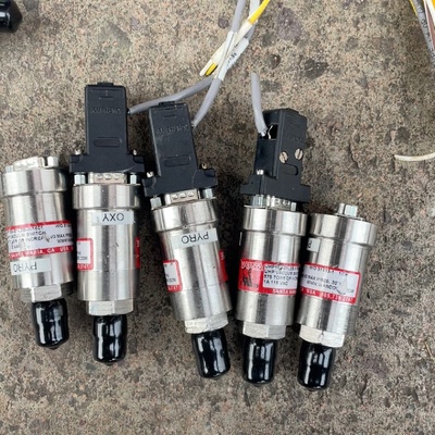 设备WASCO真空压力开关压力传感器 UHP169【议价】