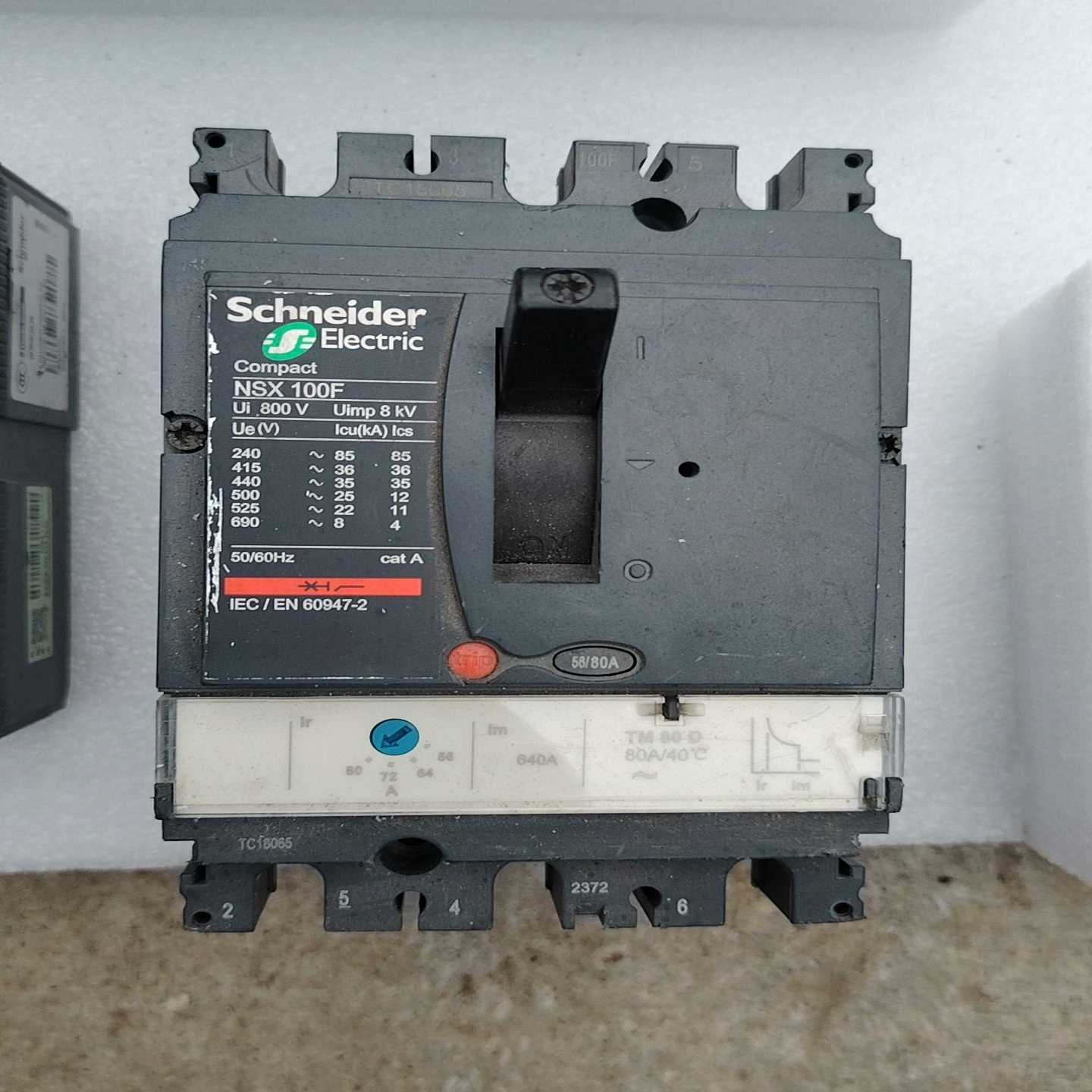施耐德塑壳断路器，NSX100F型号，800V，50/60H--议价商品