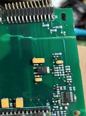 （议价）伟肯变频器PC00525H，板破损，拆价