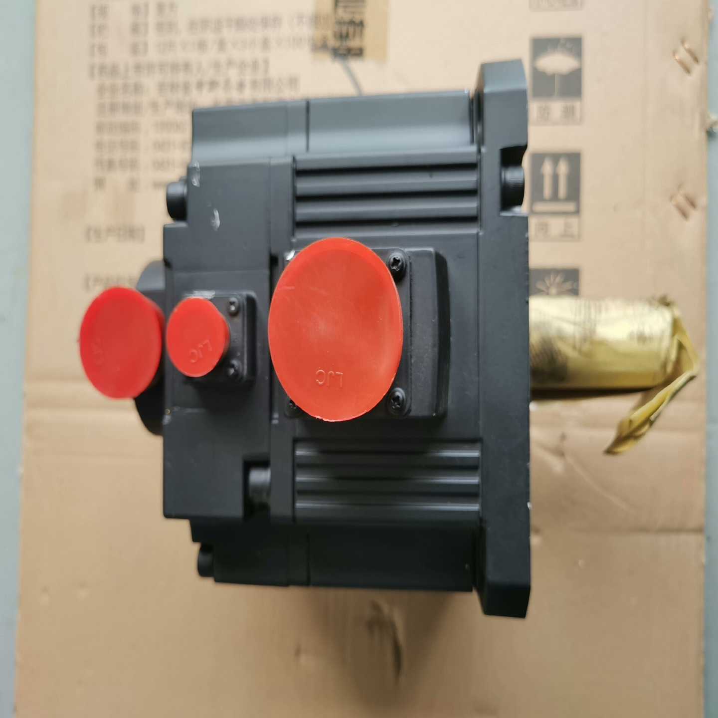 询价三菱伺服电机HC-SFS121B新的没有包装实物照片议价