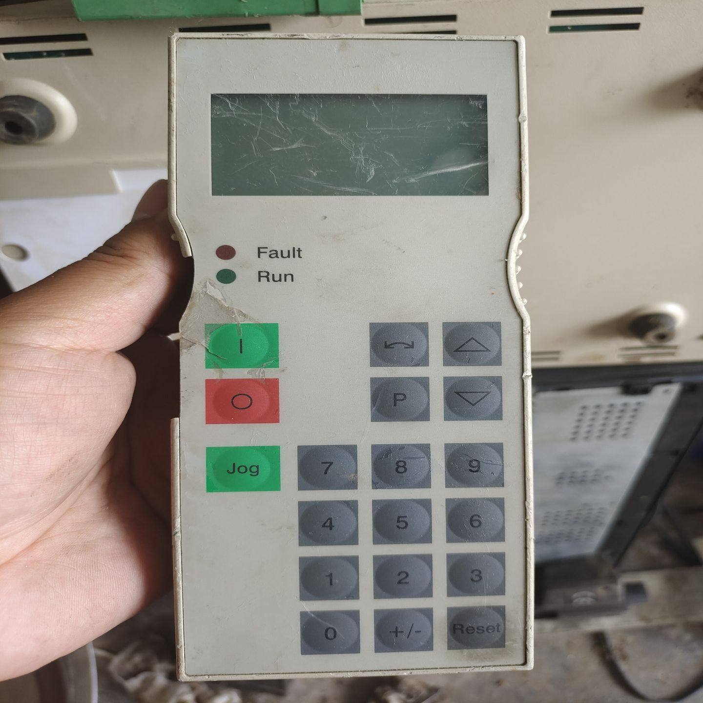 控制面板，6SE7O9O-OXX84-2FKO成色如询价