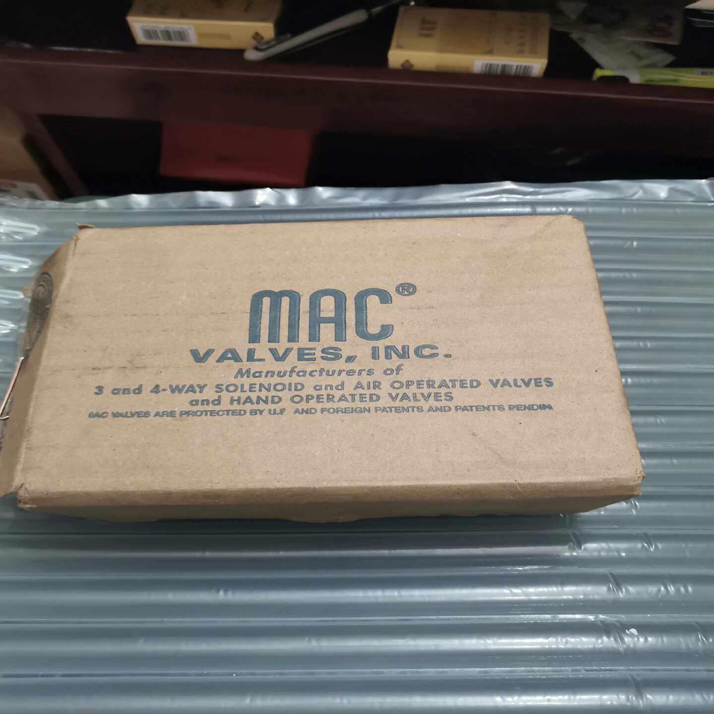 询价MAC全新原装正品电磁阀MV-P1A-AFDA-DM-DDA
