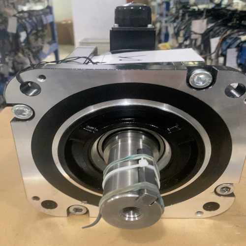 a#YASKAWA/安川安川电机SGMXG-44AUA61--议价商品