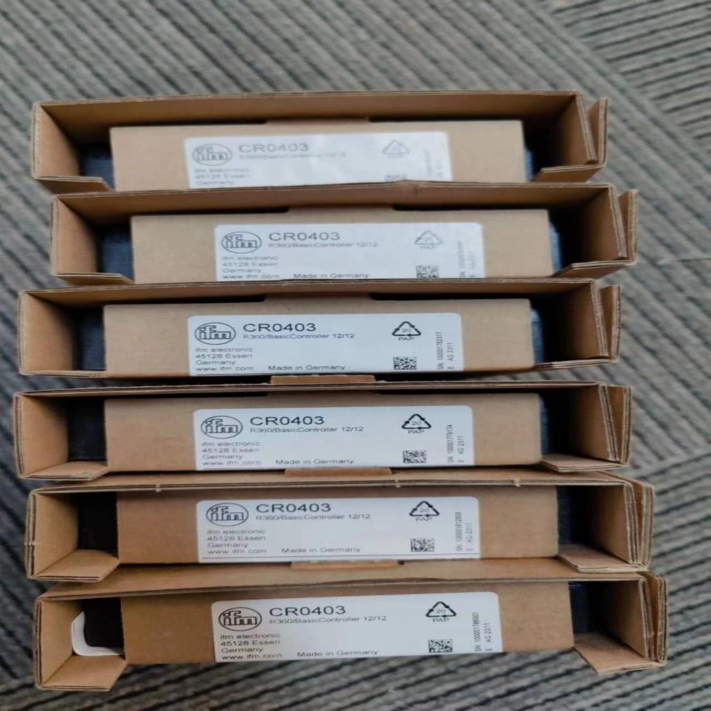 配件IFM  CR0200 CR0032 CR0020可编程控制器 现货议价