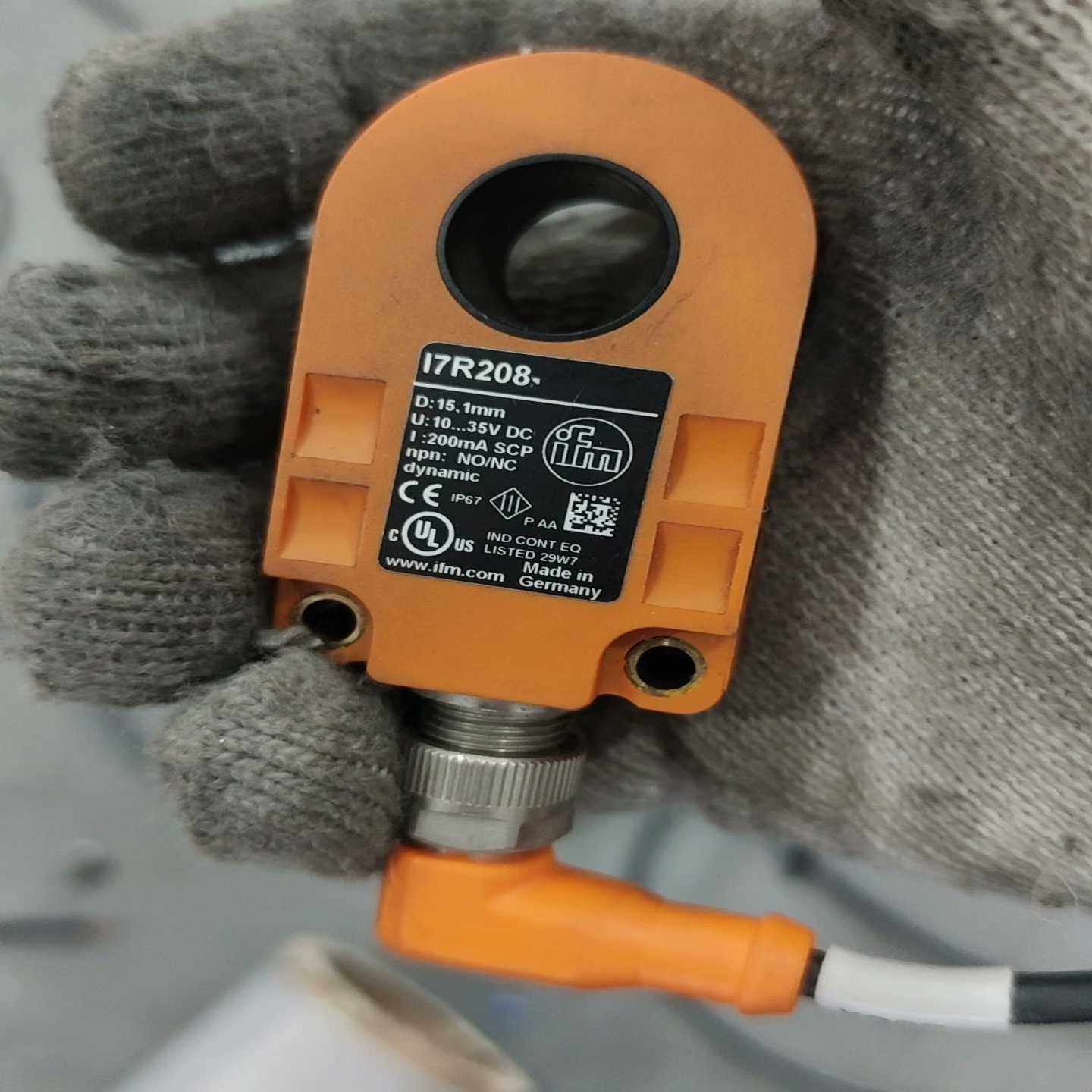 IFM易福门环形传感器I7R208电感式接近开关--议价商品