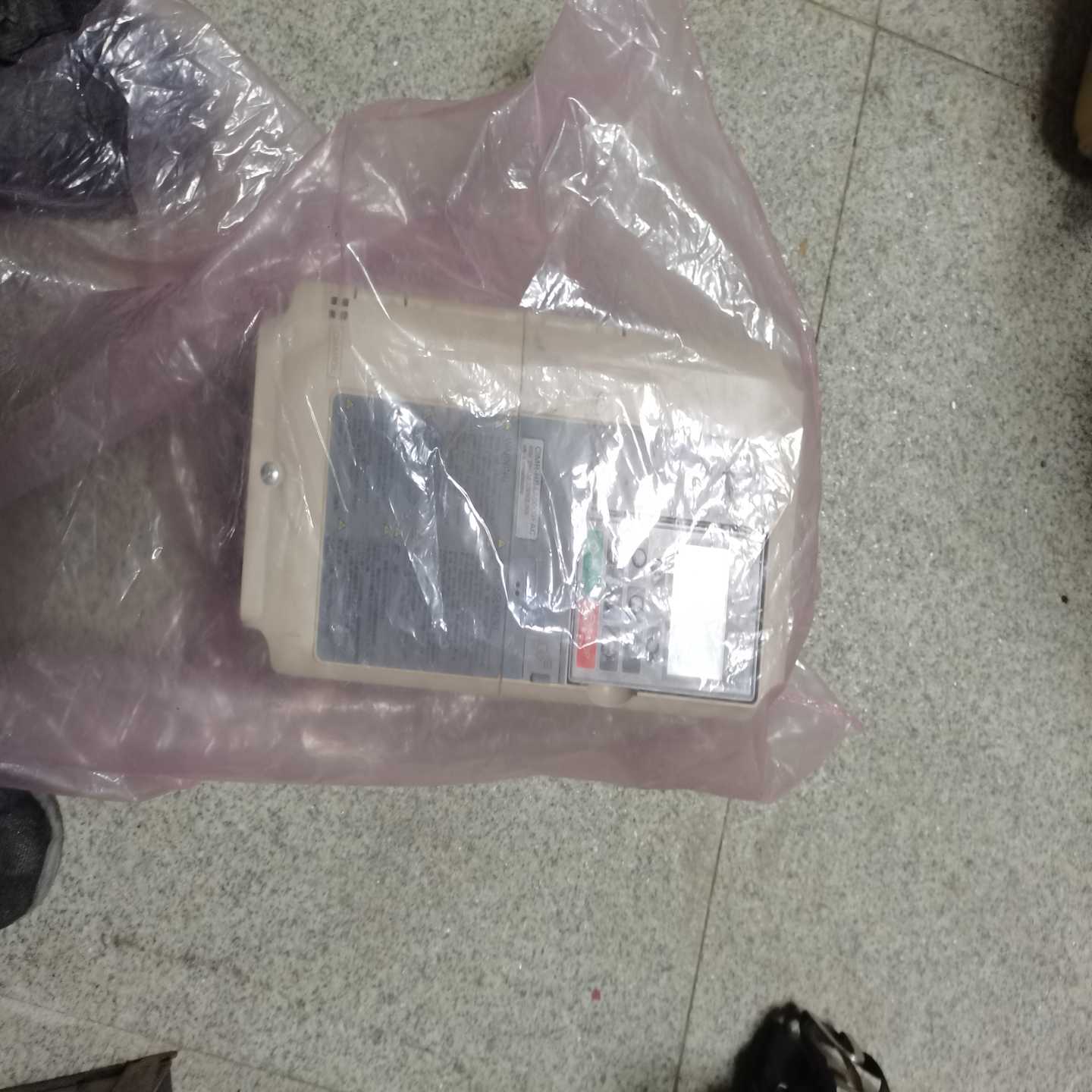 【议价】cimr-hb4a0009fac没包装安川h10003适用