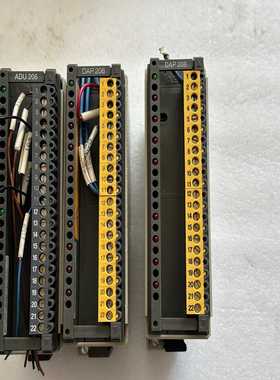 施耐德PLC模块ADU206DAP208--议价商品