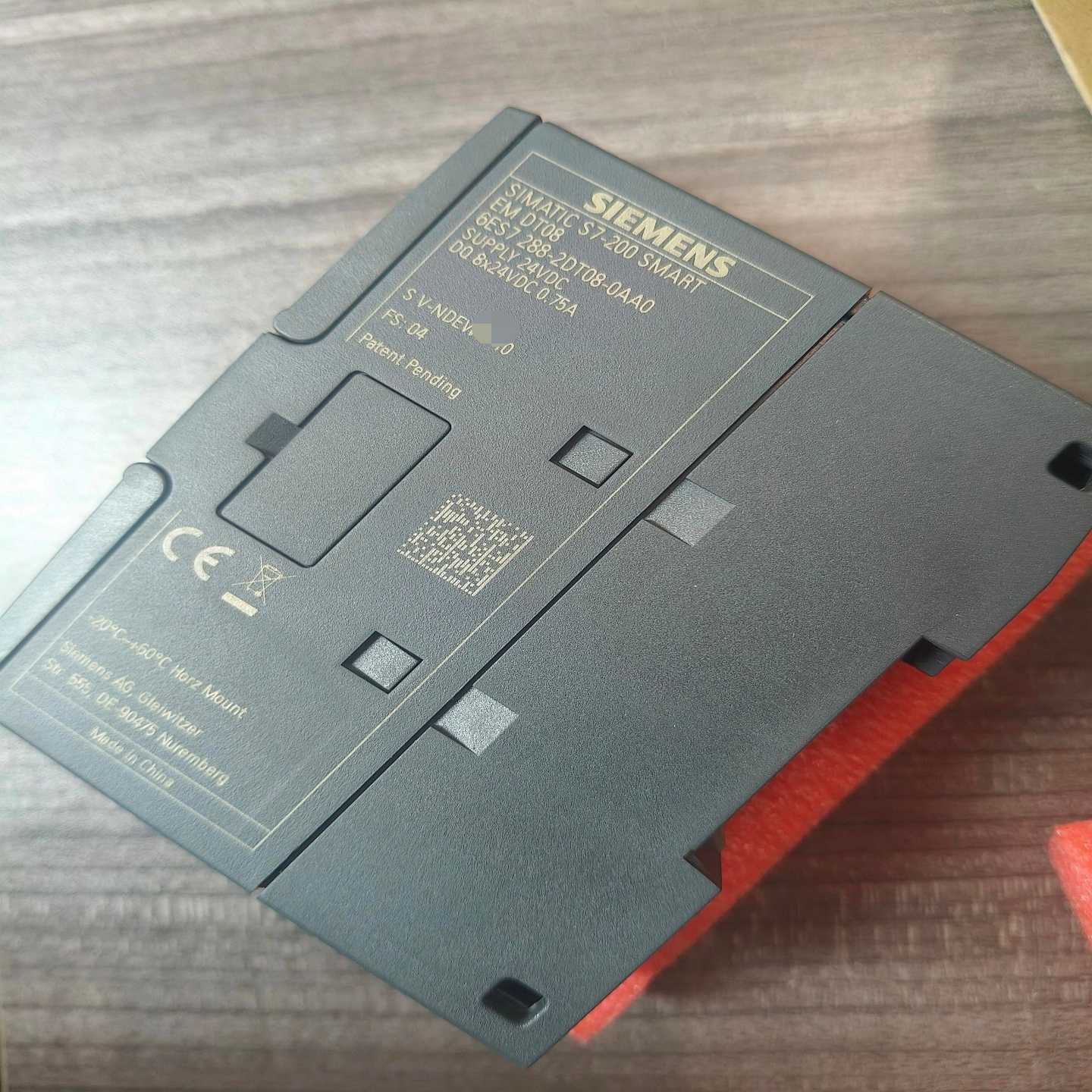 西门子6ES7288-2DT08-0AA0，实拍现货，几乎--议价商品