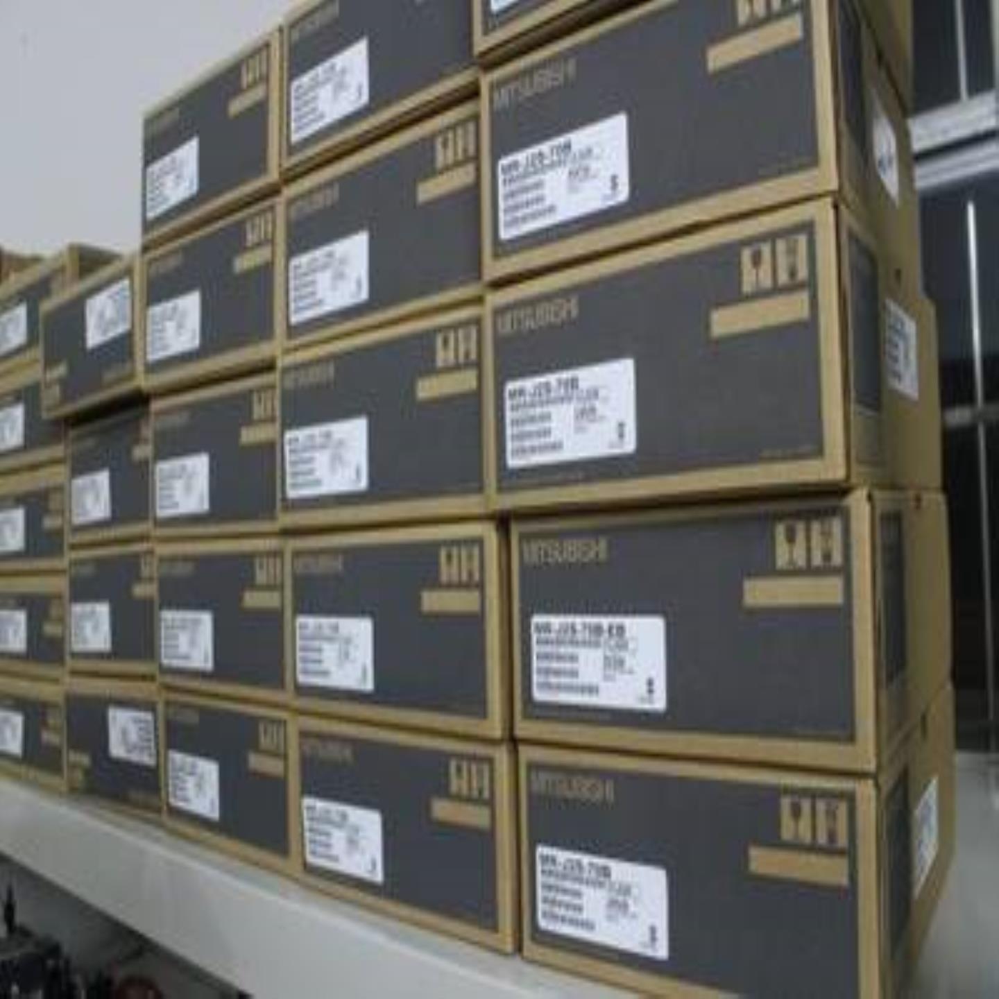 配件三菱伺服驱动器MR-H20AMR-H700B-S15-P50MR-H700B-S114议价