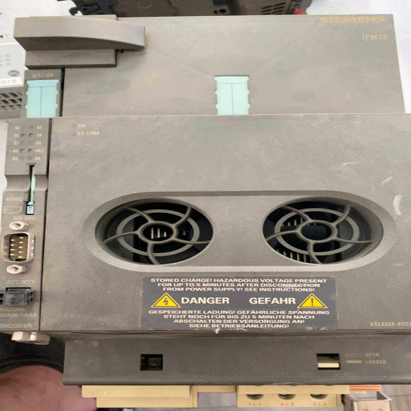 议价西门子6SL244-0SA00-1AA0和6SL3225-0