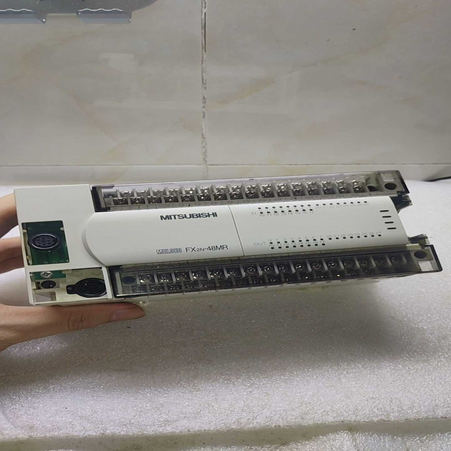 议价正品三菱PLCFX2N-48MR-001