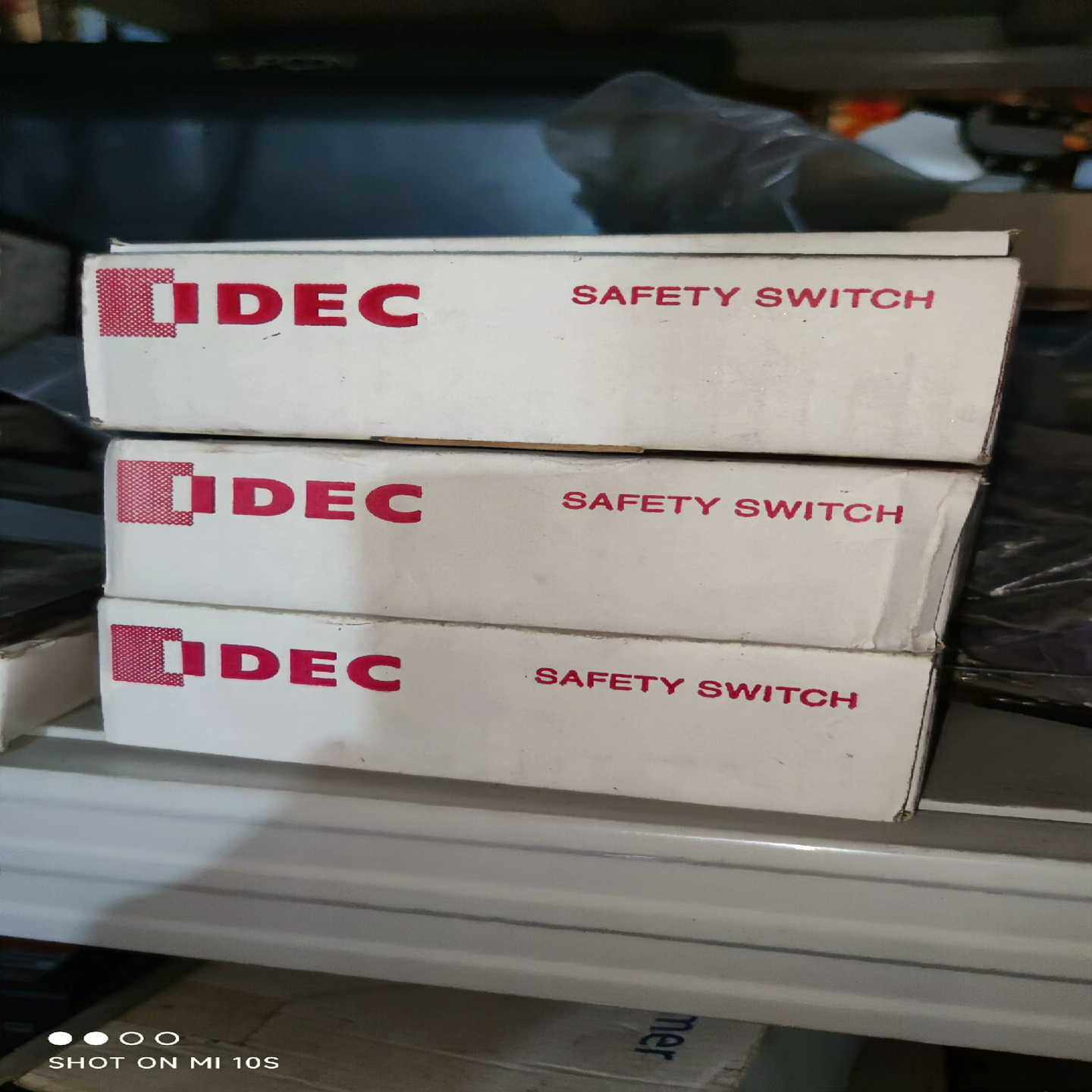 个人HS2P-1M安全插销IDEC和泉原装议