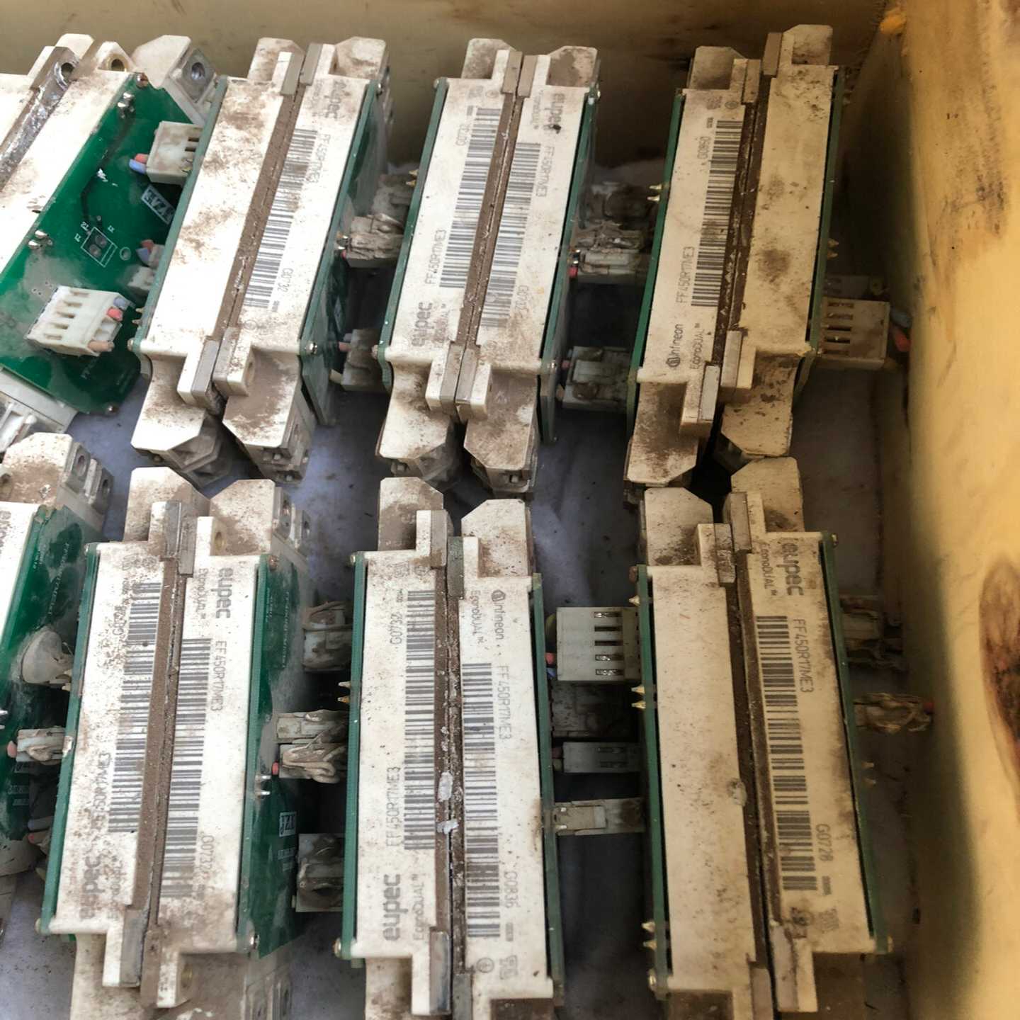 询价~FF450R17ME3。17ME4