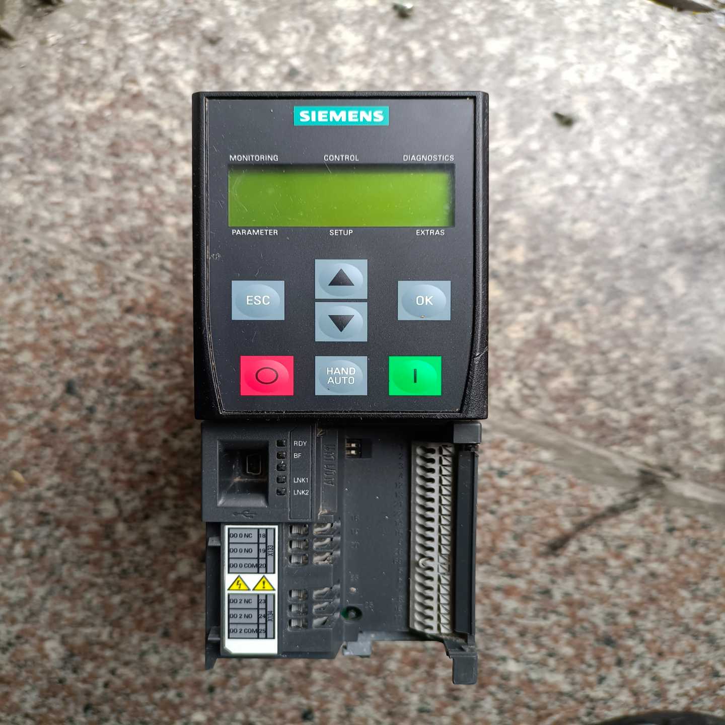 【议价】PM240变频器3KW380V，已上电测试适用