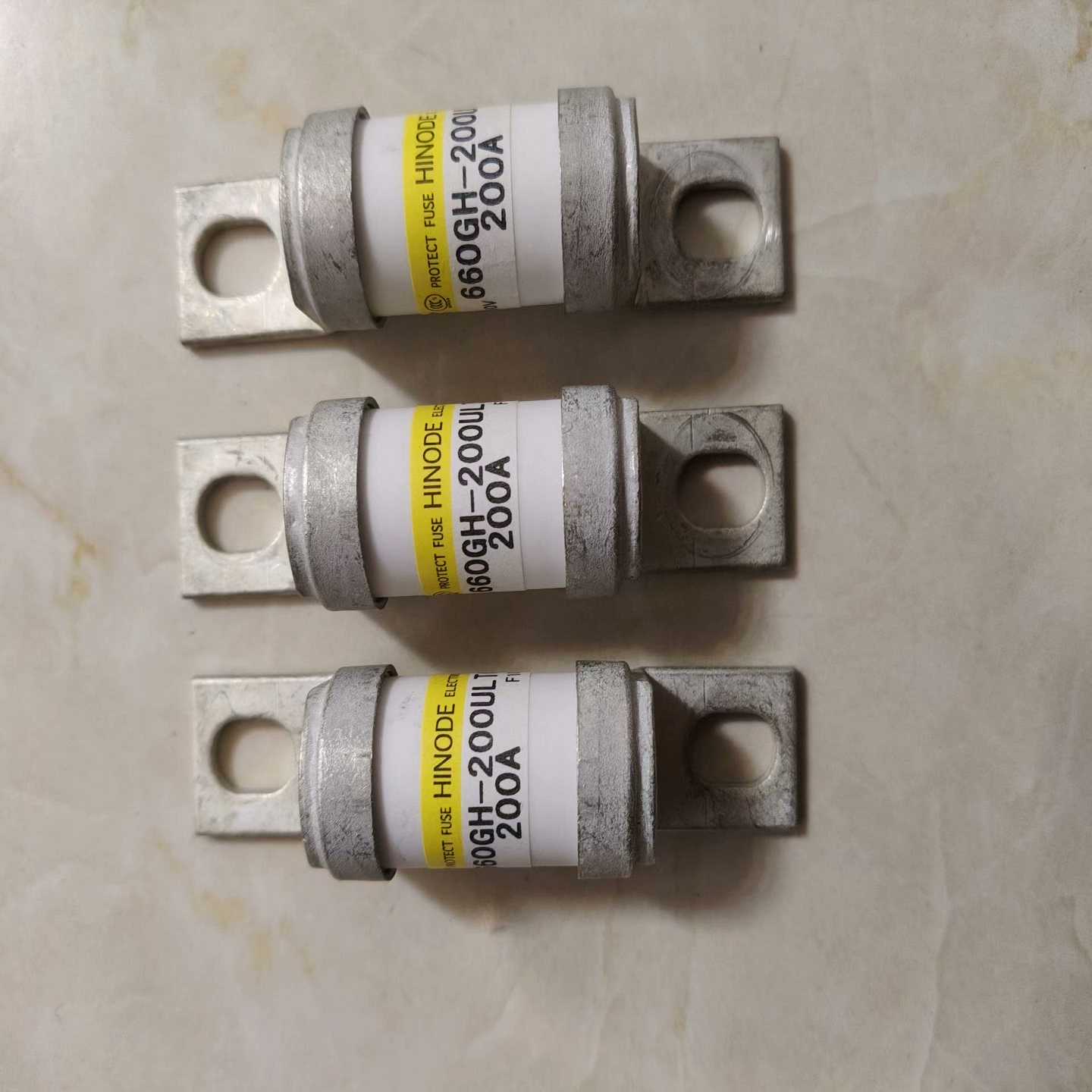 HINODE熔断器600GH-200ULTC660V，原装拆