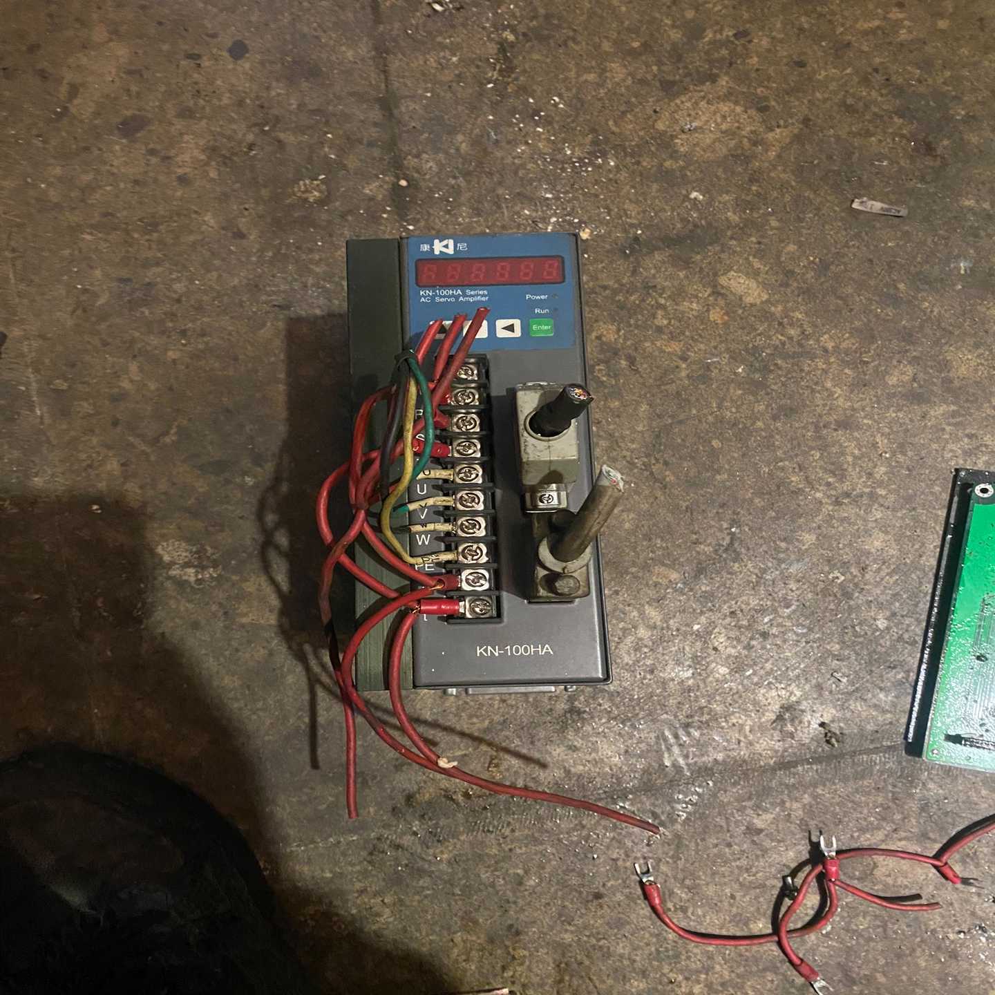 康尼伺服驱动器KN-100HA-20CAB-3，，功~询价