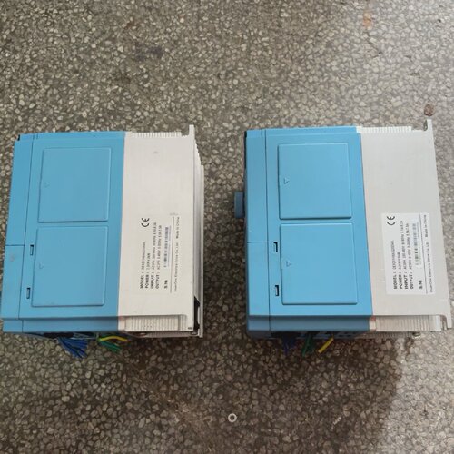 询-艾威德变频器DEX201HBA022G040L2.2KW