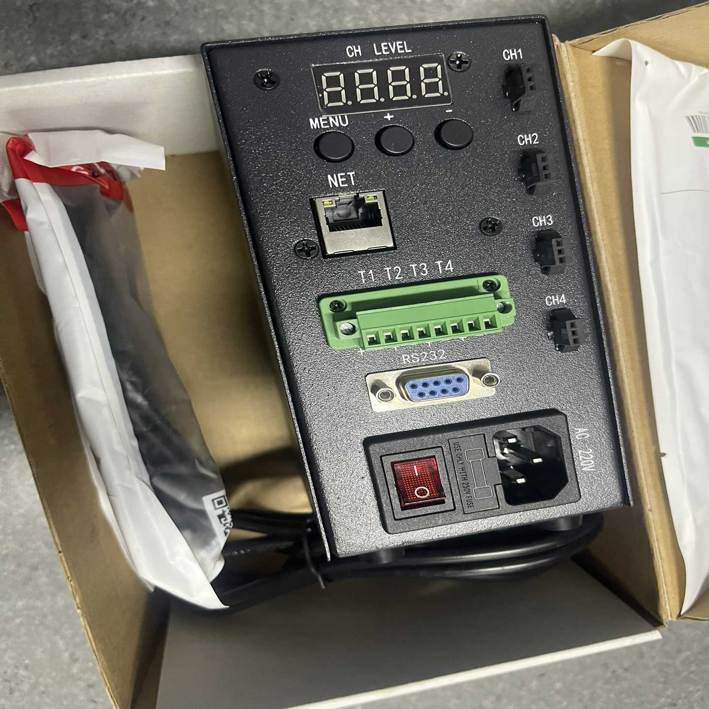 咨询-视觉光源控制器，四通道，型号DSE-DAP24V-4CH