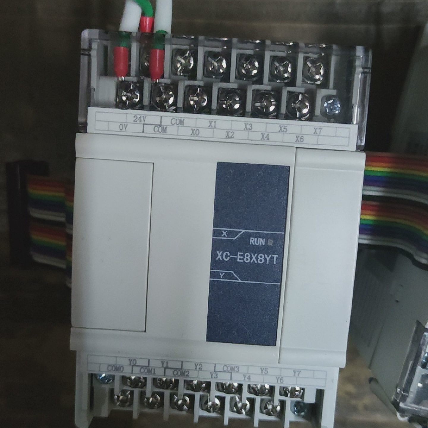 信捷PLC模块xce8x8yt有四个口罩机拆的