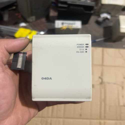 台达DVP04DA-H3模似量模块成色如图询价