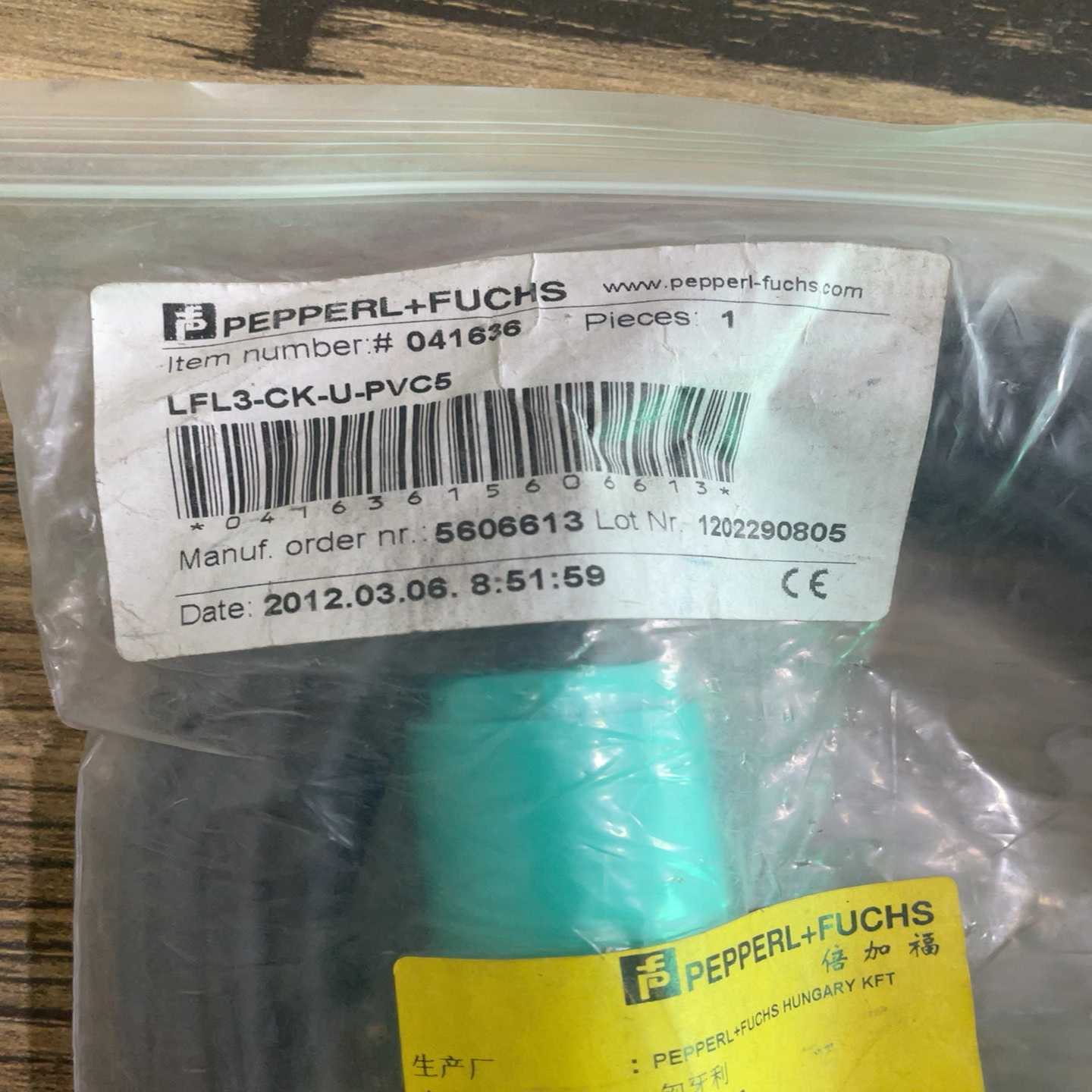 全新正品倍加福PEPPERLFUCHS传感器线LFL3-C-询价客服