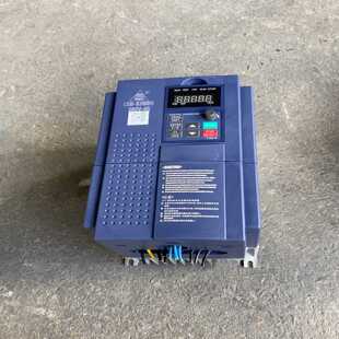 凌士达4千瓦变频器1台,下来的,成色实物图,功能包询价