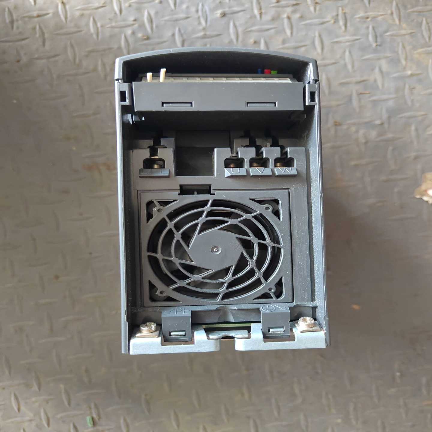 信捷xc-e4ad模块，成色如图，，E8-1~询价