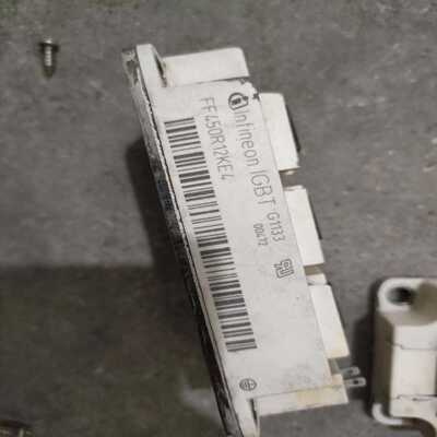 英飞凌FF450R12KE4拆了三个，功能完好，实物拍摄，塑--议价商品