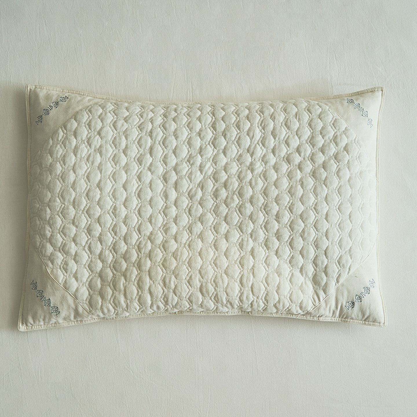 织禾新款不染有鱼棉麻苦荞麦枕A款枕头枕芯低平护颈枕芯48x74cm